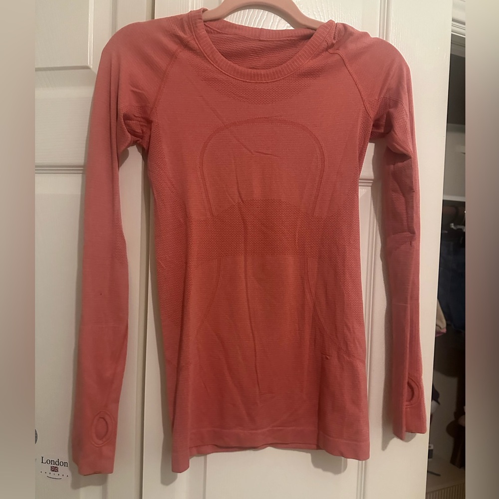Lululemon Long Sleeve Swiftly Tech 2.0